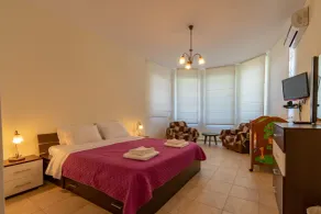 Villa Leo 1 , Dassia , Corfu - Rom