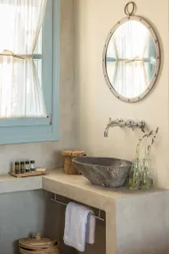Verina Astra - Bathroom
