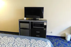 Days Inn & Suites by Wyndham Pocahontas - Rom