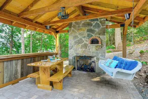 Hood Canal Views: Remote Cabin in Quilcene! - Interni