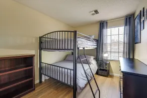 North Phoenix Home! Great Location + Private Patio - Interior