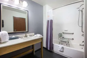 La Quinta by Wyndham Morgantown - Salle de bain