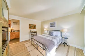 Moose and Maple Lodge - Zimmer