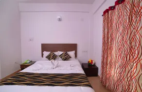 Pine Tree Munnar - Room