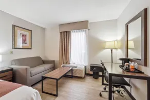 Quality Inn & Suites Dawsonville - Rum