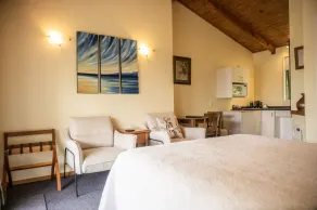 Goldfield Suites - Zimmer