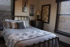 The Katherine Holle House - Room