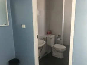Khao Oat airport - Bathroom