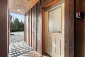 Wild Pacific Waterfront Cabins - Room