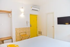 Bloom Hotel - Calangute - Room