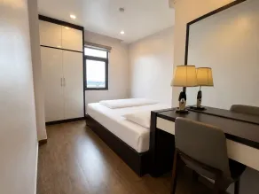 The Nova Hotel & Apartment - Quarto