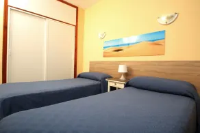 Apartamentos Strelitzias - Room