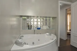 Gaudint Barcelona suites - Badezimmer