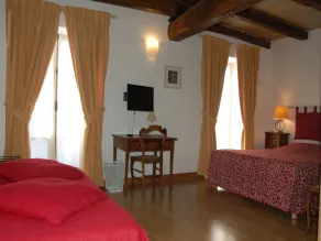 Hôtel du Donjon - Habitación