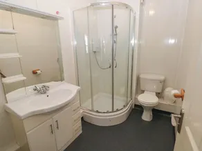 The Hilton Retreat - Bathroom