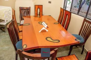 OLENG'OTI GARDENS - Restaurant