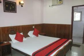 Hotel Heera - Quarto