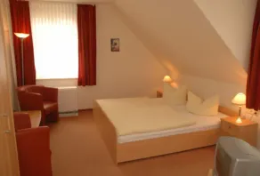 Hotel Am Rathaus - Zimmer
