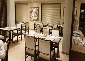 Sarovar Portico Dehradun - Restaurant