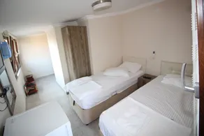 Ceyf Motel - Rom