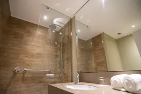 Hotel Costanera Concepcion - Bathroom