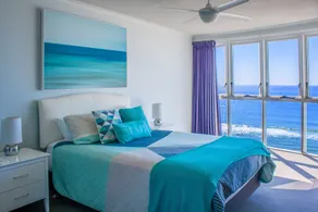 Indigo Blue - Room