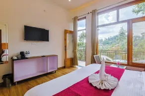 Mukteshwar Valley Resort - Chambre