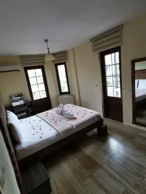 Ilkim Apart - Rom