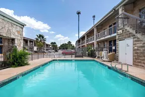 Studio 6 San Antonio TX Northwest Medical Center - Pool