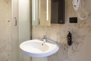 B&B Hotel Roma Trastevere - Badezimmer