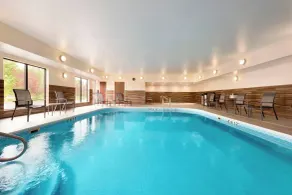Fairfield Inn & Suites Hartford Manchester - Piscine