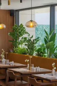 ONE66 - Luxury Aparthotel - Ristorante