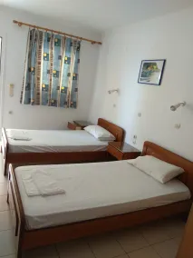 Lemon Grove Hotels And Studios - Chambre