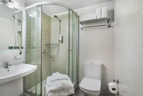 Pefka Hotel - Salle de bain