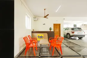 FabHotel Karthikeya Residency - 900m from Tirupati Bus Stand - Resepsjon