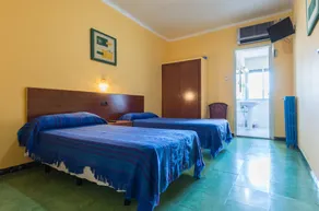 Hostal Urgell - Zimmer