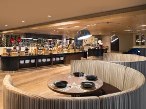 Novotel Jakarta Gajah Mada - Restaurant