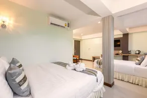 RoomQuest Suvarnabhumi Airport Rom Klao - Room