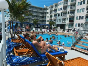 El Coronado Resort - Pool