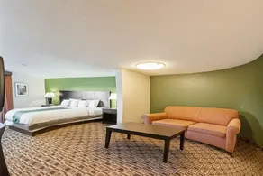 Coratel Plus Suites Wichita West Airport - Rum
