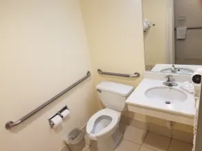 Clarion Hotel Somerset - New Brunswick - Salle de bain