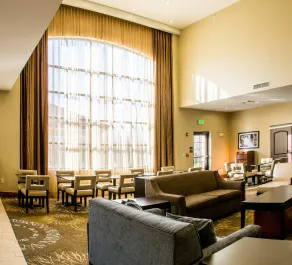 Staybridge Suites Schererville by IHG - Restaurant