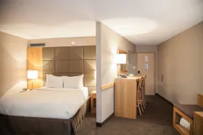  iHOTEL & Conference Center Red Deer - Chambre
