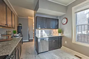 Chic Baltimore Apartment: 2 Mi to Downtown! - Interiör
