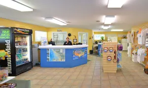Crystal Isles RV Resort - Reception