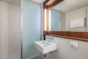 Hôtel Campanile Taverny - Salle de bain