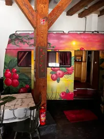 Urban Van Glamping Riga - Chambre