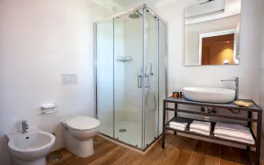Hotel Angelina - Bathroom