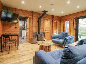 Otter's View - Living area