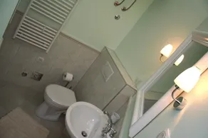 Banica Apartments & Rooms - Badezimmer